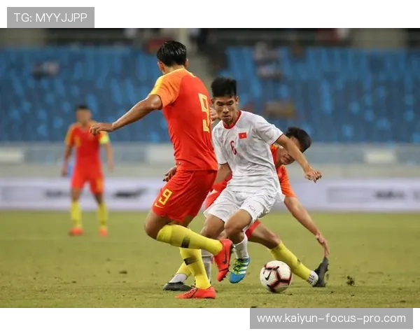 开云精选足篮专家老伟董飞11连红前瞻BP战术克制 开云精选足篮专家老伟董飞11连红前瞻BP战术克制